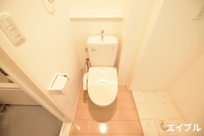 物件内観写真13　(トイレ)