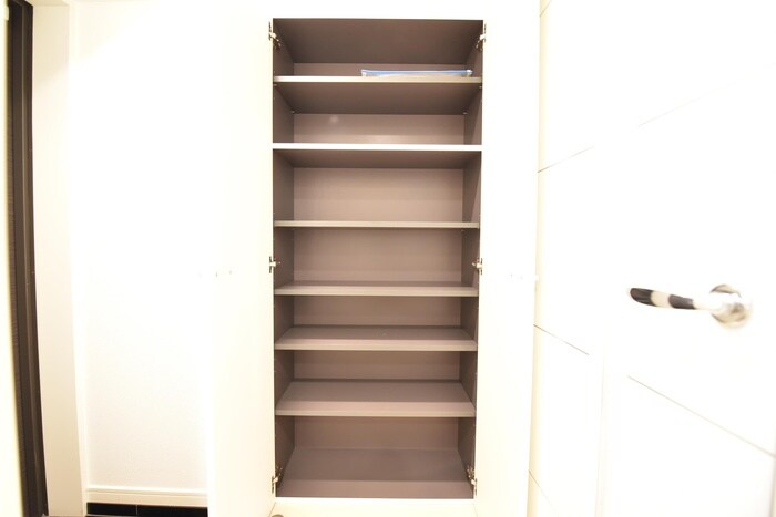 物件内観写真18　(靴箱)