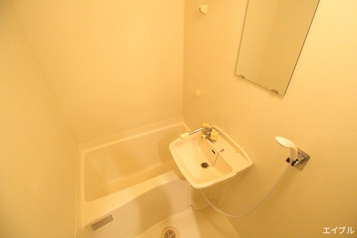 物件内観写真10　(バス／シャワールーム等)