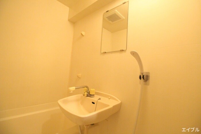 物件内観写真12　(洗面)