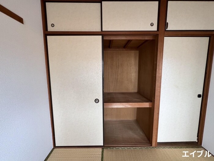 物件内観写真13　(収納)