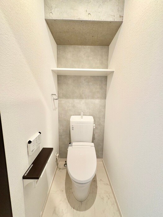 物件内観写真12　(トイレ)