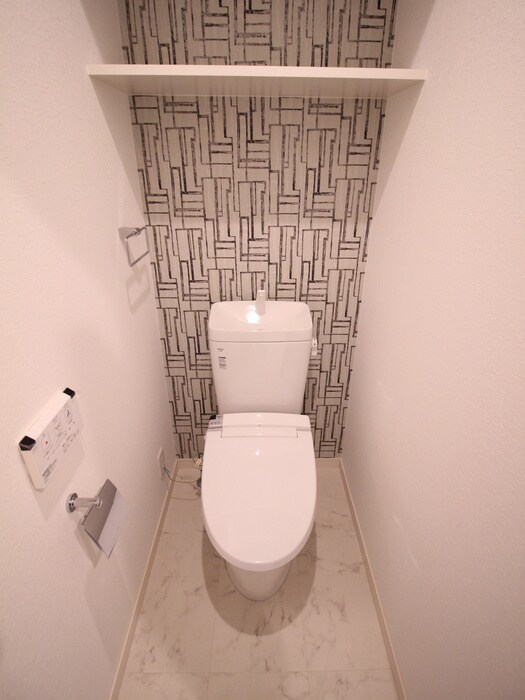 物件内観写真12　(トイレ)