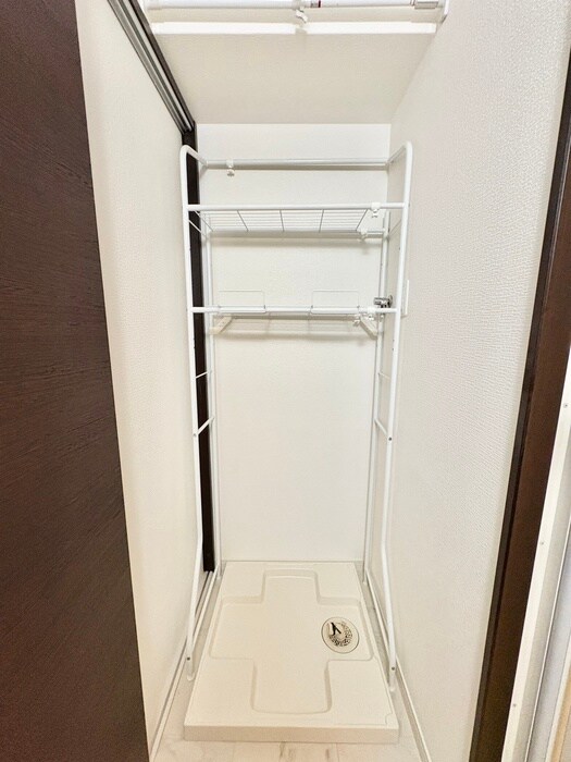 物件内観写真18　(洗濯機置場)