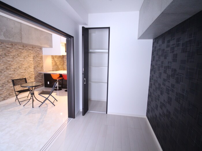 物件内観写真21　(居室)