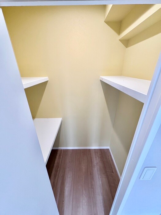 物件内観写真14　(収納)