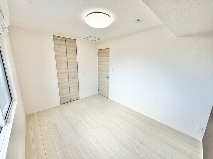 物件内観写真9　(居室)