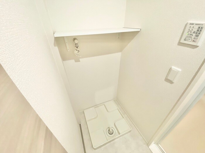 物件内観写真19　(洗濯機置場)