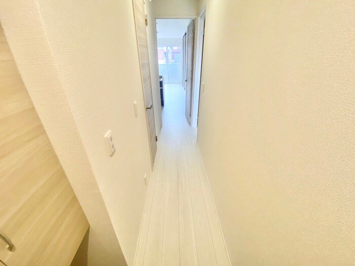 物件内観写真20　(廊下)