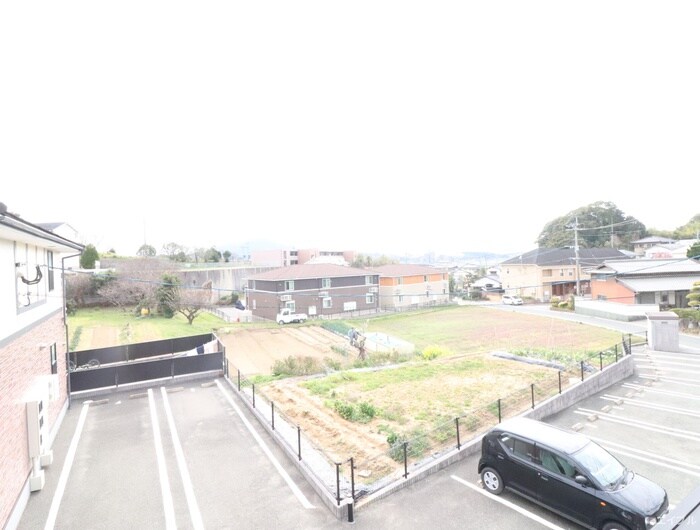 物件内観写真22　(室内からの展望)