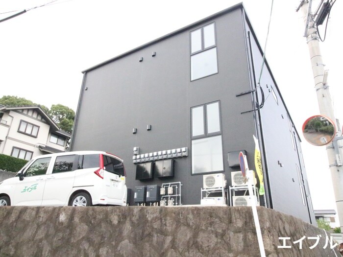 物件外観写真5　(外観写真)