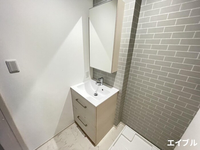 物件内観写真8　(洗面)