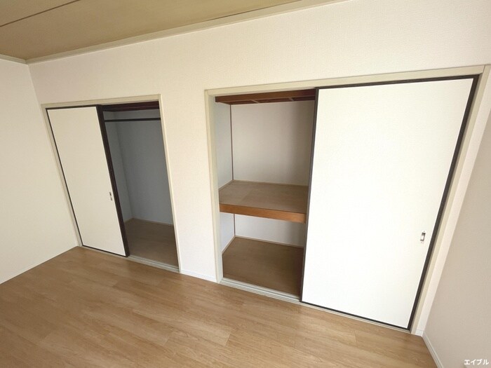 物件内観写真10　(収納)