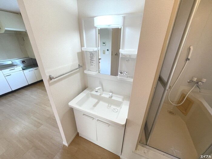 物件内観写真15　(洗面)