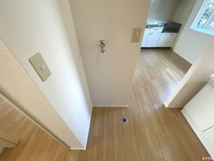 物件内観写真19　(洗濯機置場)