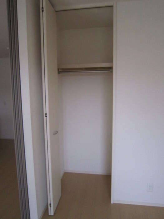 物件内観写真18　(収納)