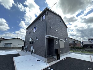 メゾンエレガン干隈B棟外観写真