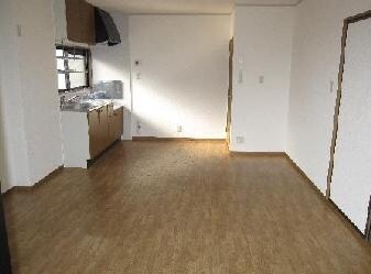 物件内観写真4　(居室)