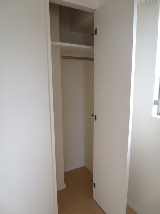 物件内観写真11　(収納)