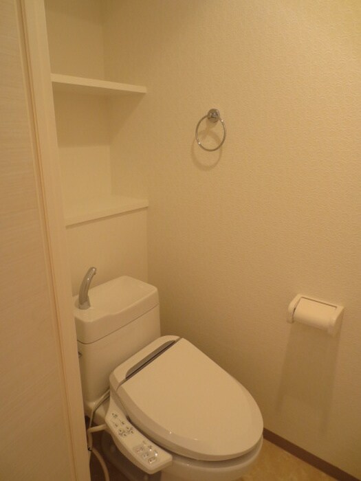 物件内観写真12　(トイレ)