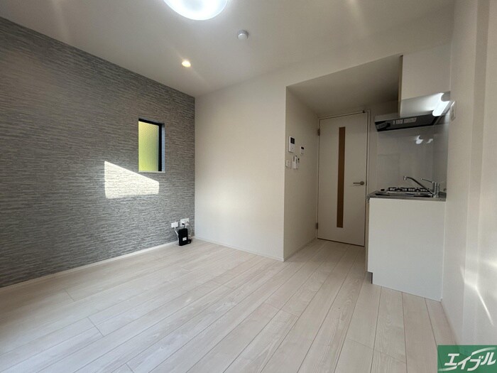 物件内観写真2　(居室)