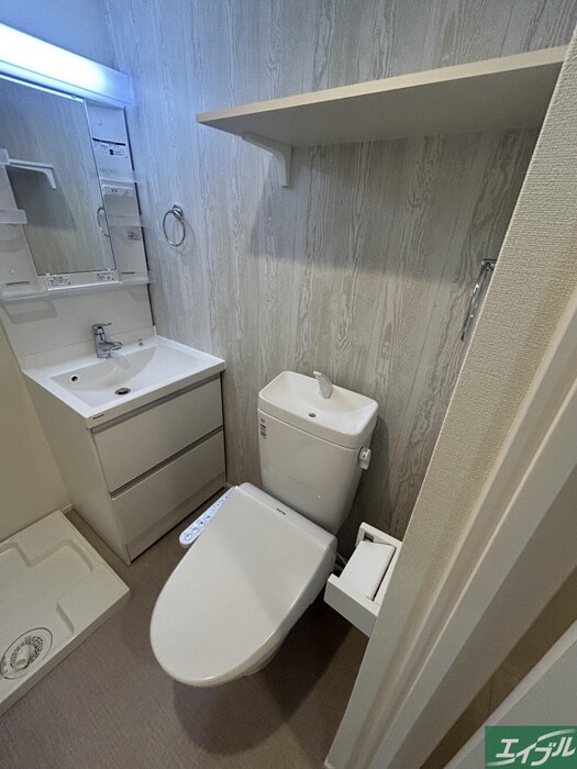 物件内観写真9　(トイレ)