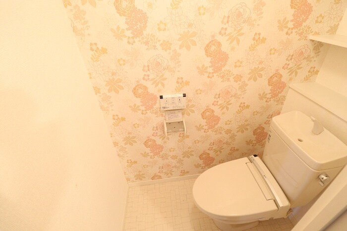 物件内観写真11　(トイレ)