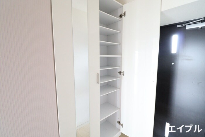 物件内観写真18　(靴箱)