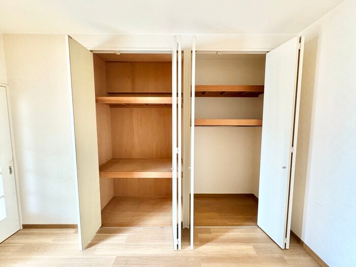 物件内観写真14　(収納)