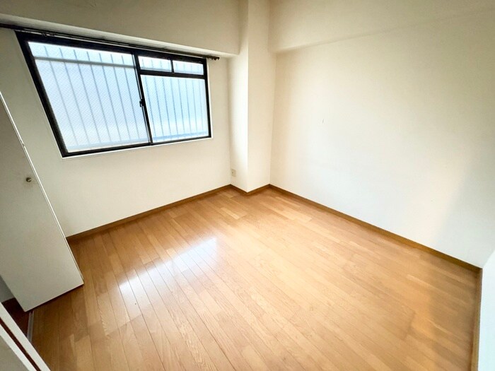 物件内観写真21　(居室)