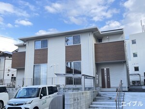 フロールサラⅡ外観写真