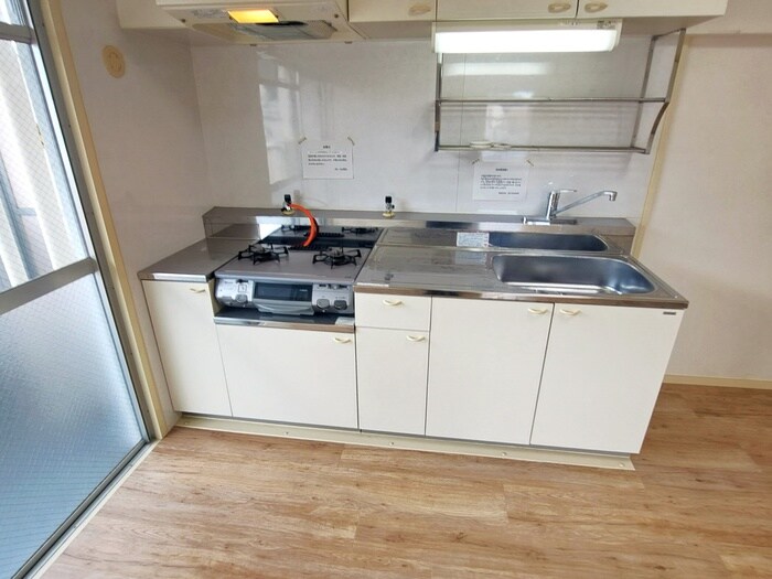 物件内観写真5　(キッチン)