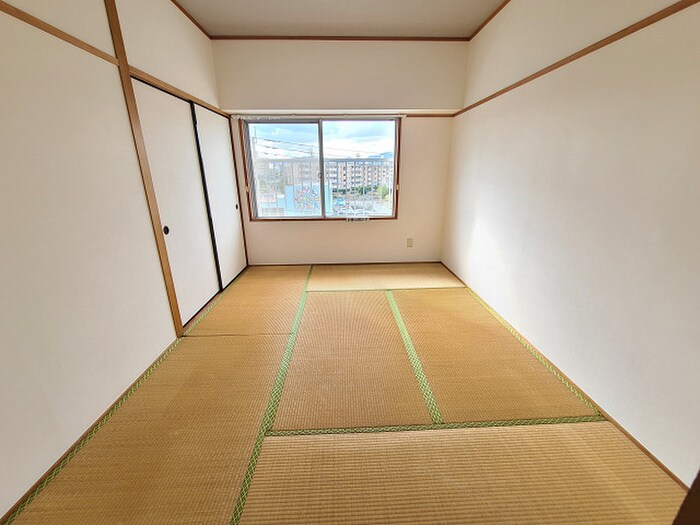 物件内観写真5　(居室)