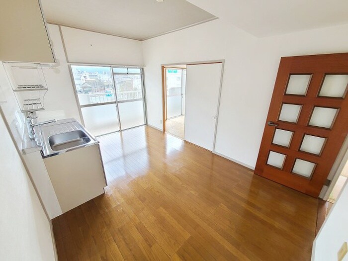 物件内観写真6　(居室)