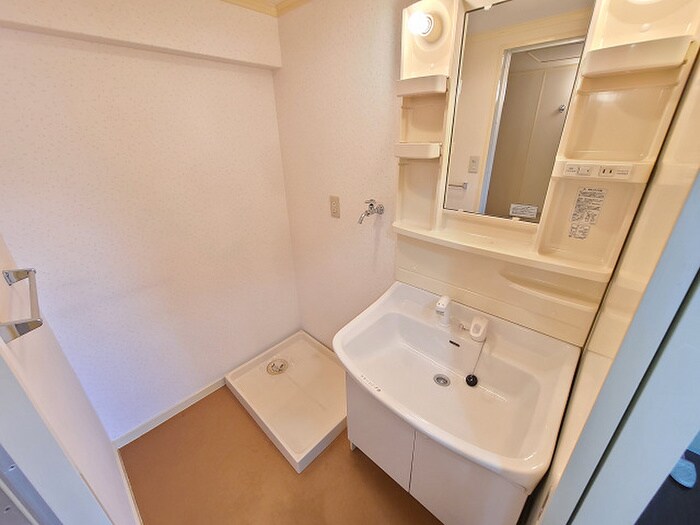 物件内観写真8　(洗面)