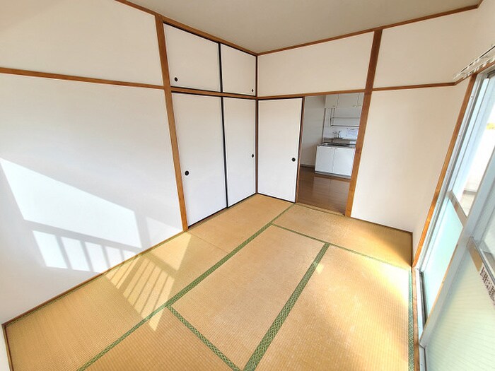 物件内観写真14　(居室)