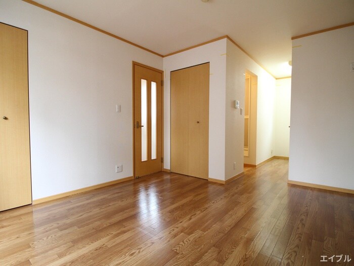 物件内観写真9　(居室)