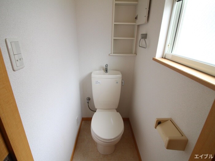 物件内観写真12　(トイレ)