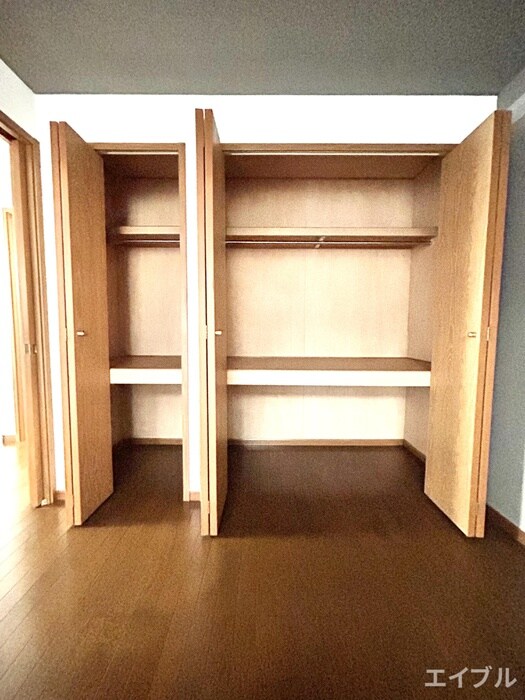 物件内観写真9　(収納)