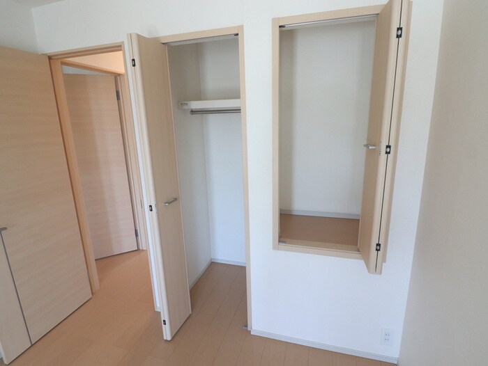 物件内観写真15　(収納)