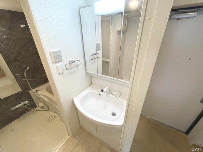 物件内観写真15　(洗面)