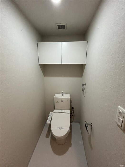 物件内観写真12　(トイレ)