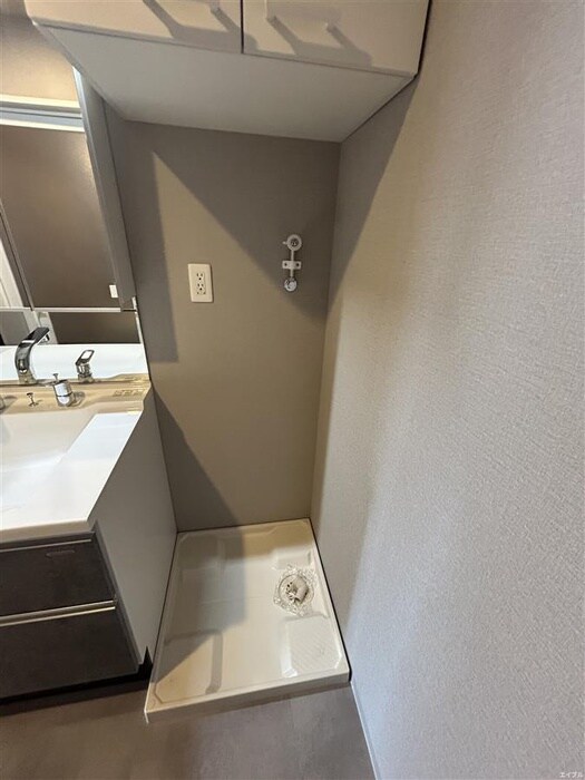 物件内観写真15　(洗濯機置場)