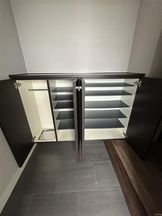 物件内観写真16　(靴箱)