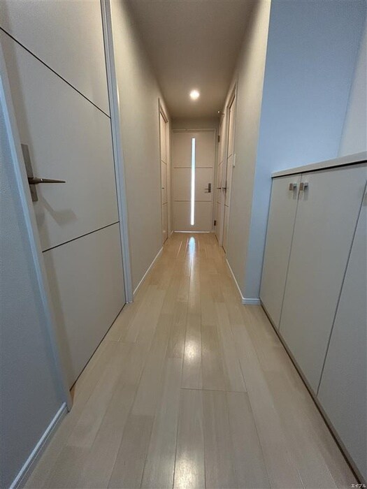 物件内観写真17　(廊下)