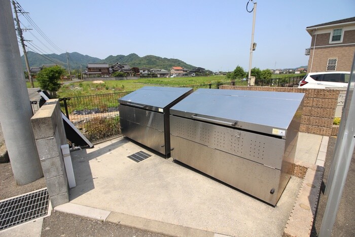 物件外観写真3　(その他)