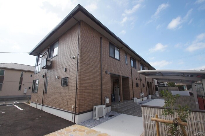 物件外観写真2　(外観写真)