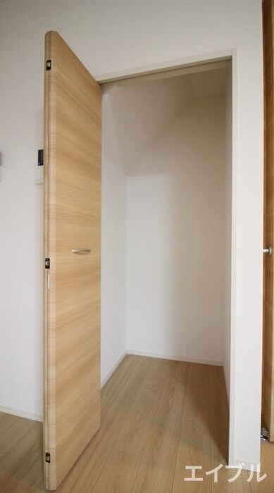 物件内観写真20　(収納)