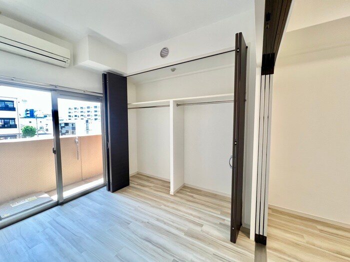 物件内観写真8　(収納)