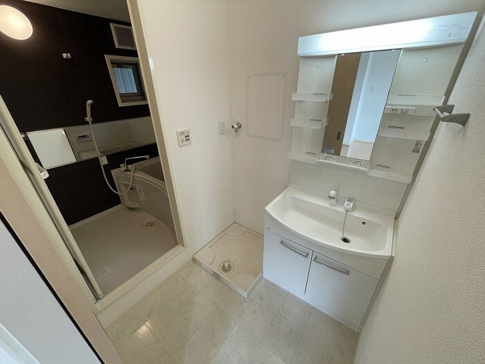 物件内観写真10　(洗面)